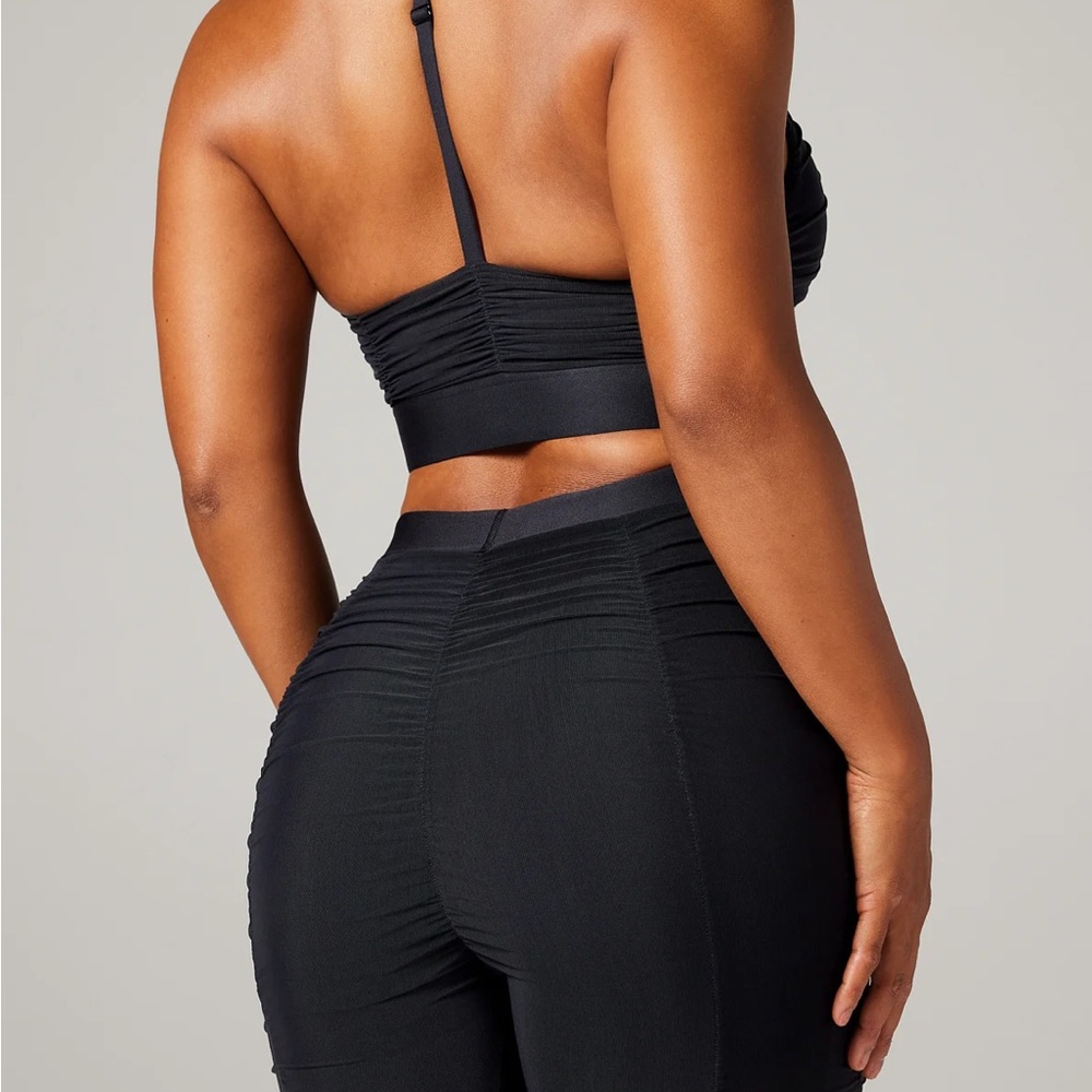 NWT SAVAGE X FENTY RUCHE HOUR HIGH-WAIST MESH LEGGING - Picture 6 of 12